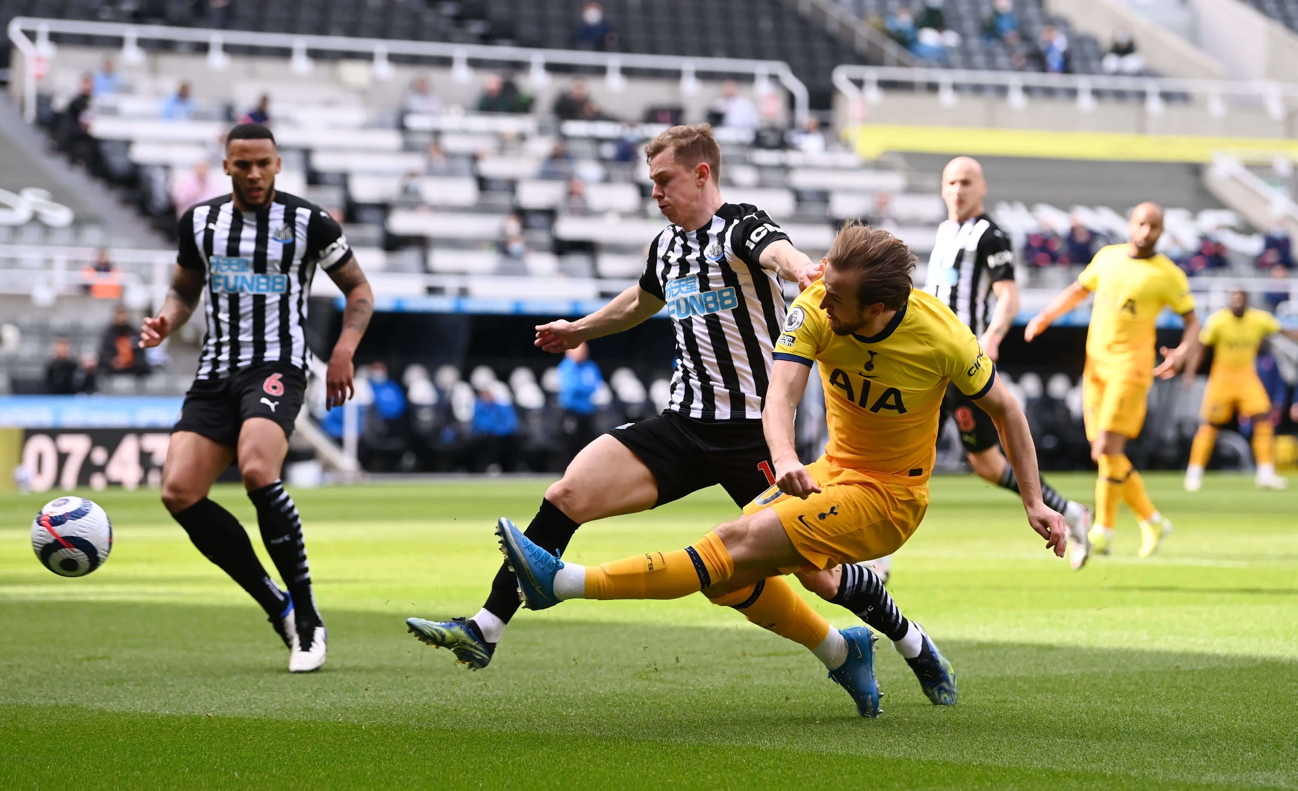 员之间的团 员之间的团